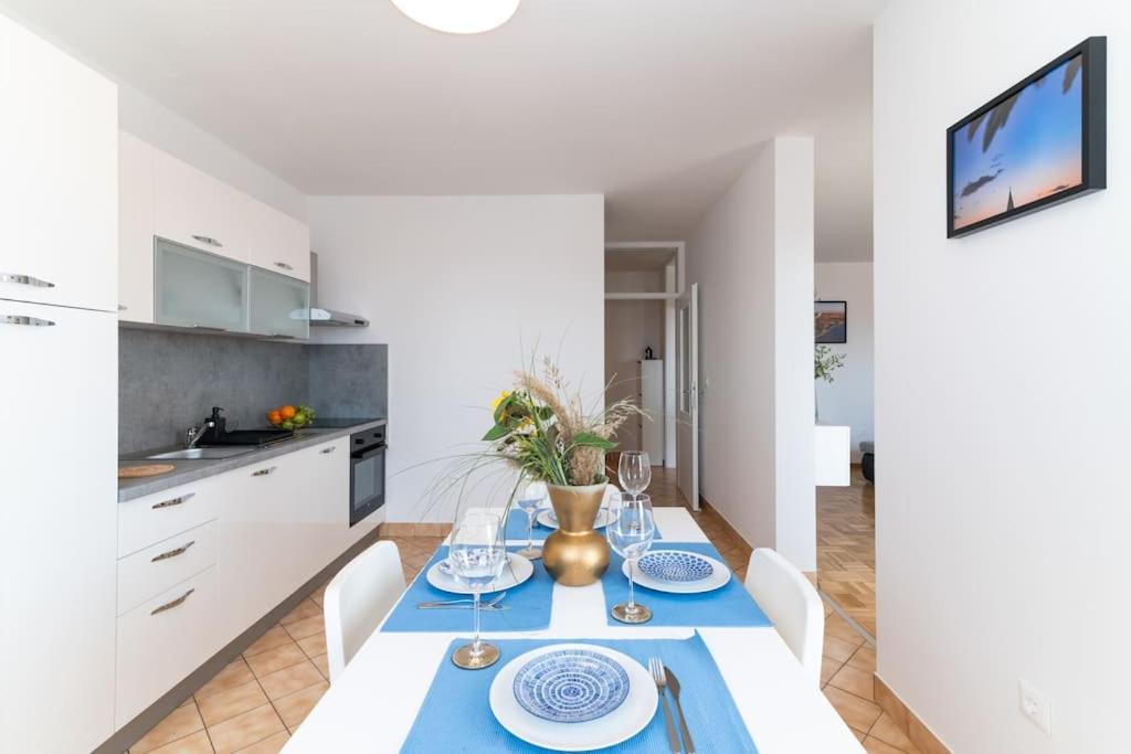 Cozy Apartment "Iskra" - 3 Bedrooms Zadar Exterior photo